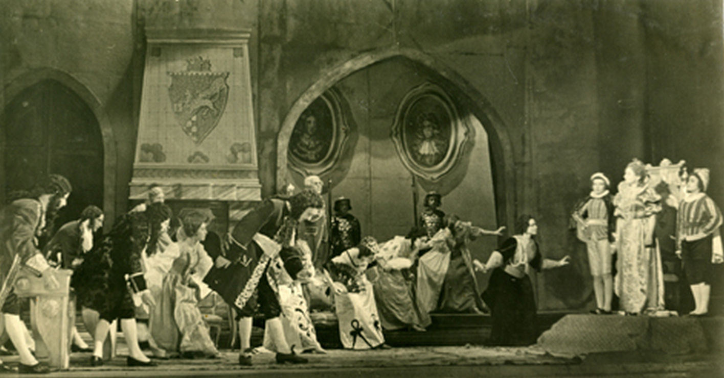 «Стакан воды». Сцена из спектакля. 1937 г.